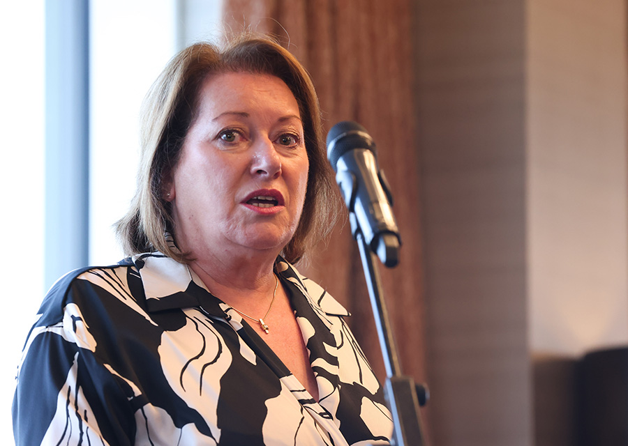 Sheila-speaking